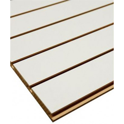 PANEL RANURADO VERTICAL CON 31 RANURAS